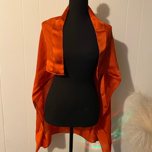 Authentic Balenciaga Scarf - Picture 2 of 9